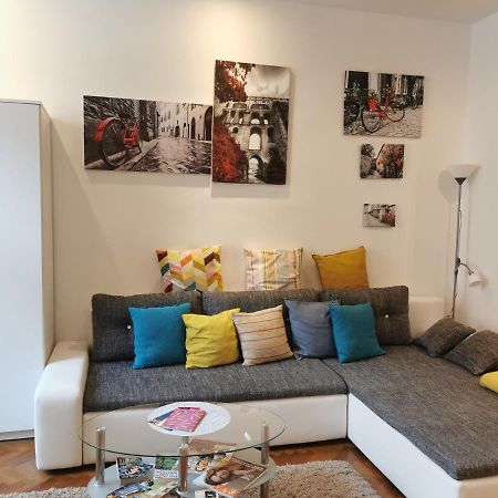 Patrik Apartman İstolni Belgrad Dış mekan fotoğraf